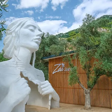 Holiday home Zai Jardin *