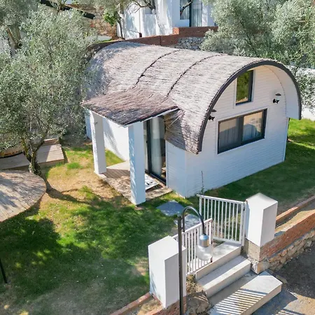 Zai Jardin Tatil Evi *