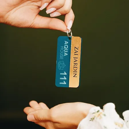 Semesterbostad Zai Jardin *